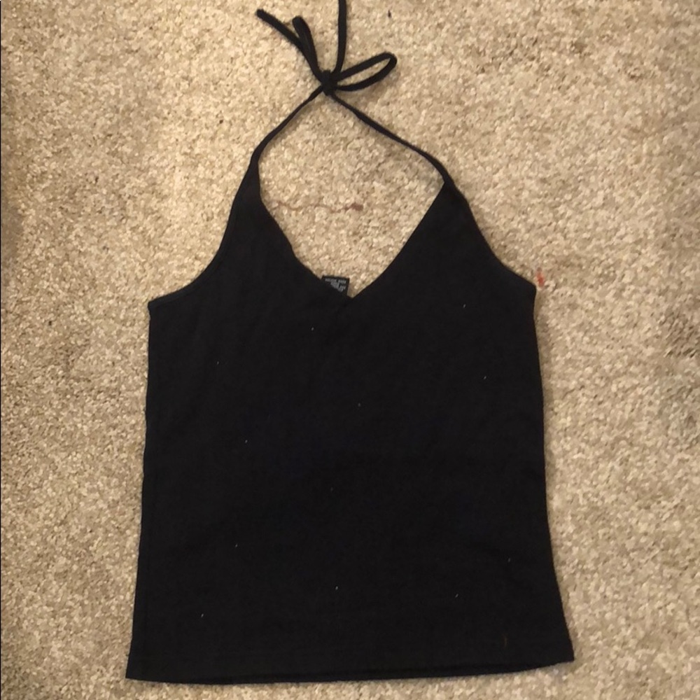Gap halter with tiny gems